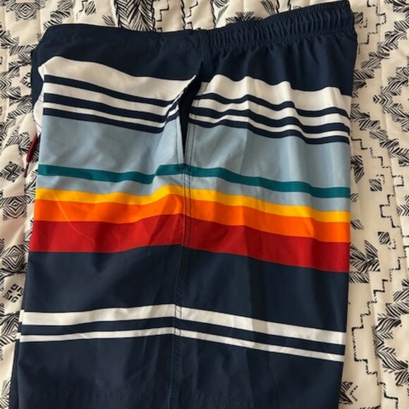 Men's XL swimtrunks - Picture 3 of 5